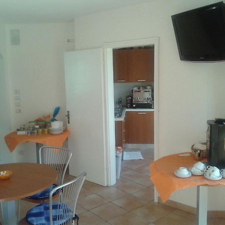 카스텔로 테시노 Ai Vecchi Molini B&B 외부 사진